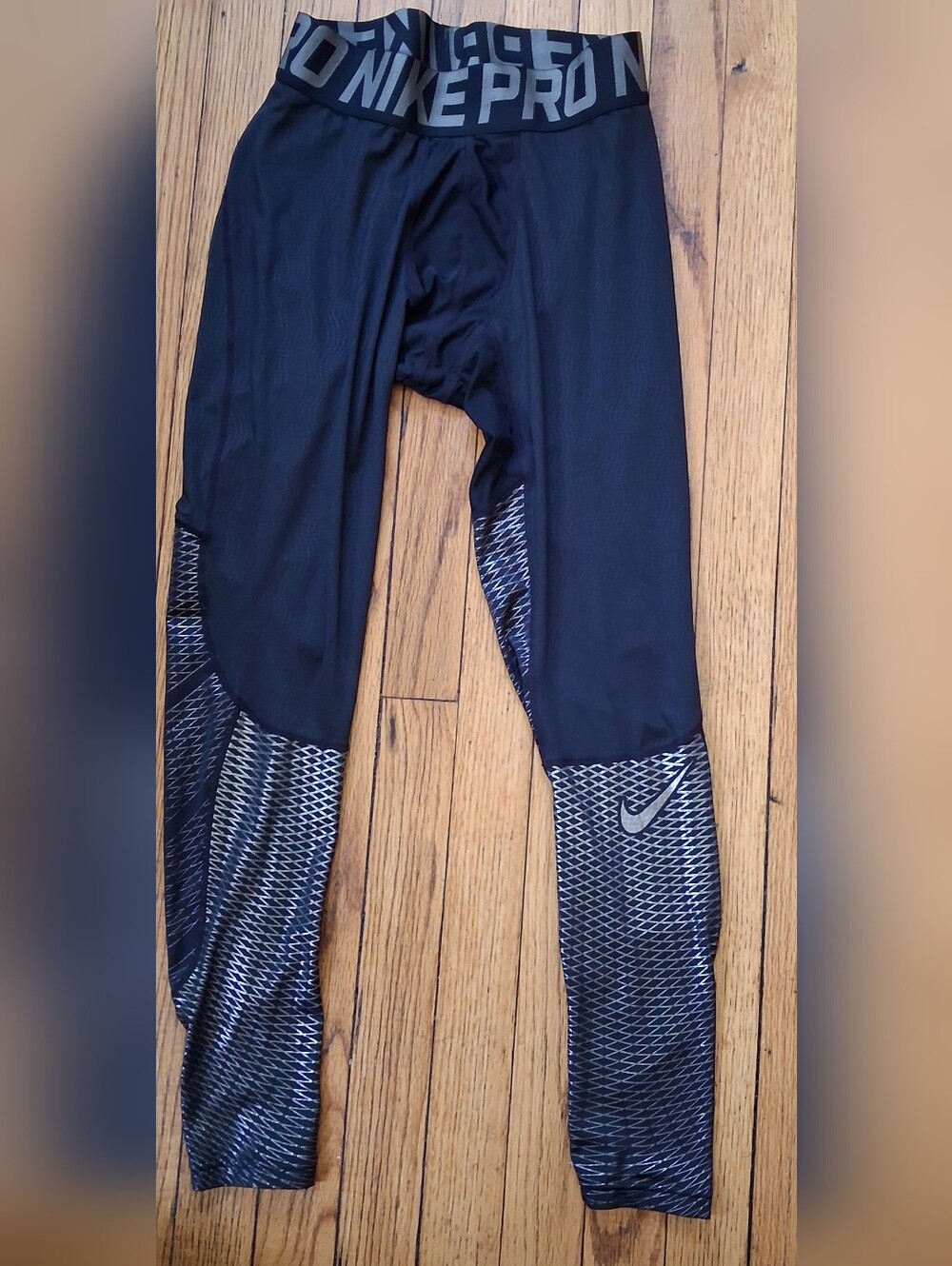 Nike Pro Hypercool Max - Men’s Black Compression Leggings Tights. Size Large